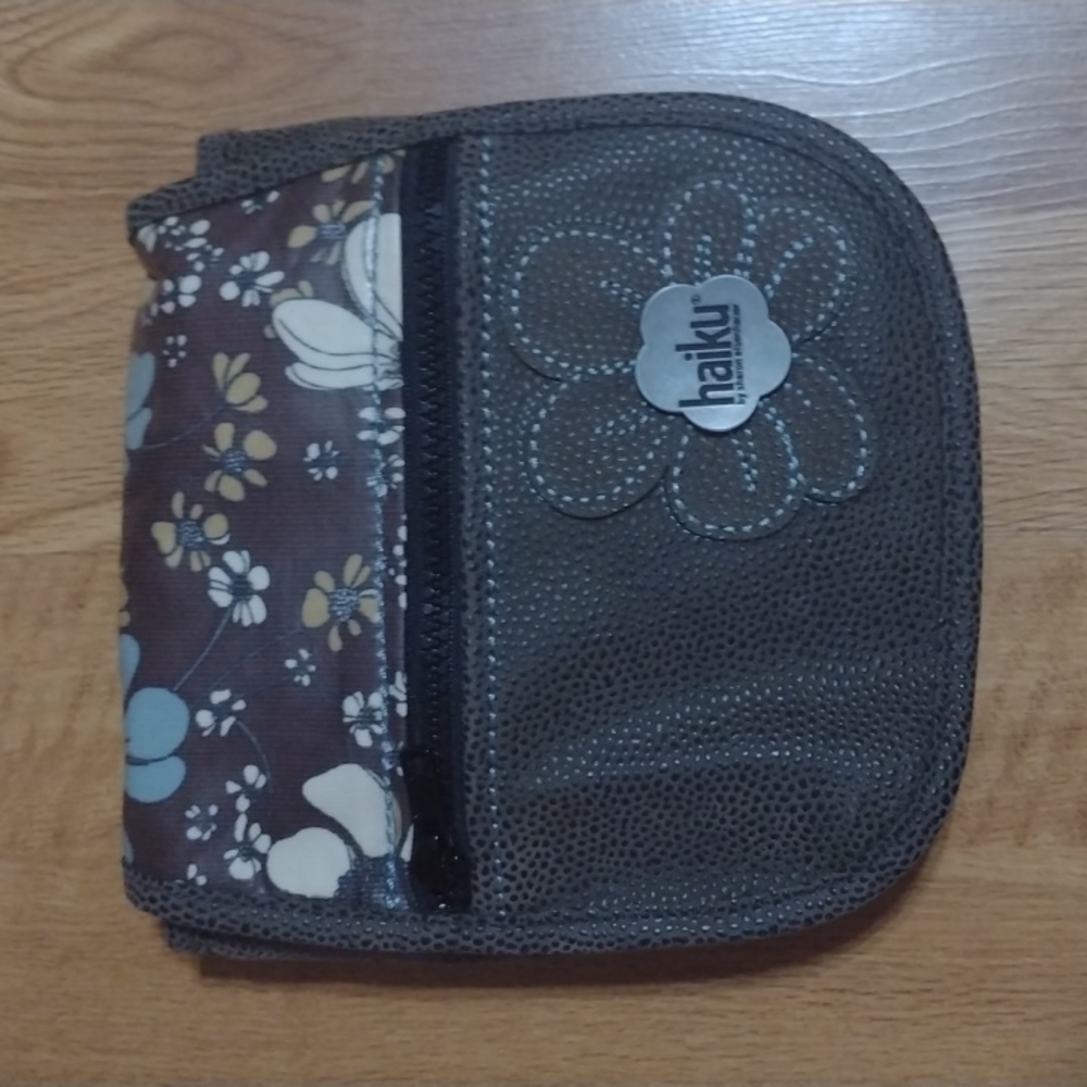 Small Haiku Crossbody Bag